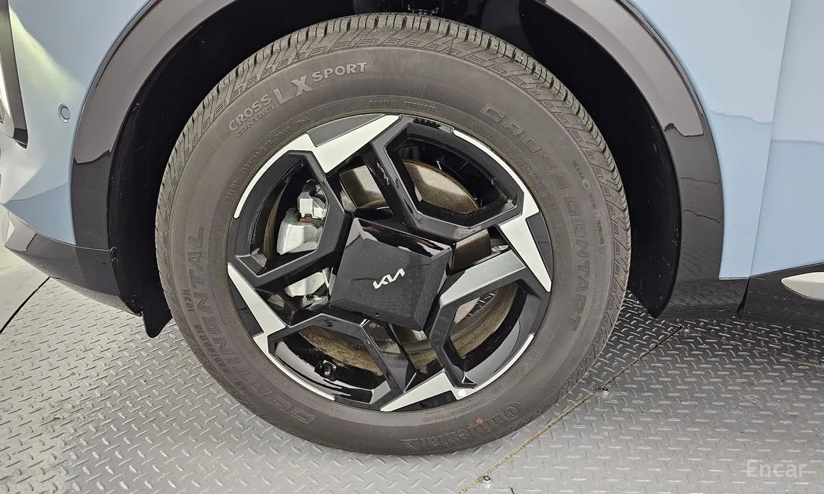 Фото 5 - Kia Sportage