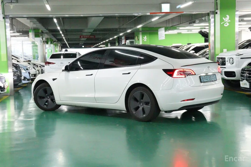 Фото 5 - Tesla Model 3