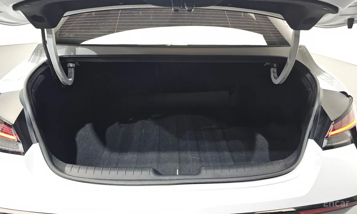 Фото 20 - Hyundai Avante