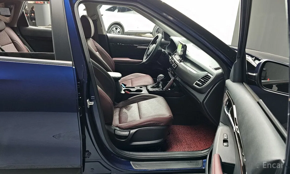 Фото 11 - Kia Seltos