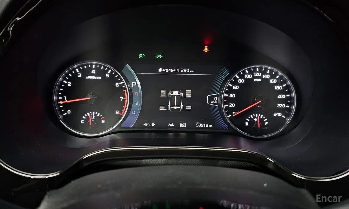 Фото 8 - Kia Seltos