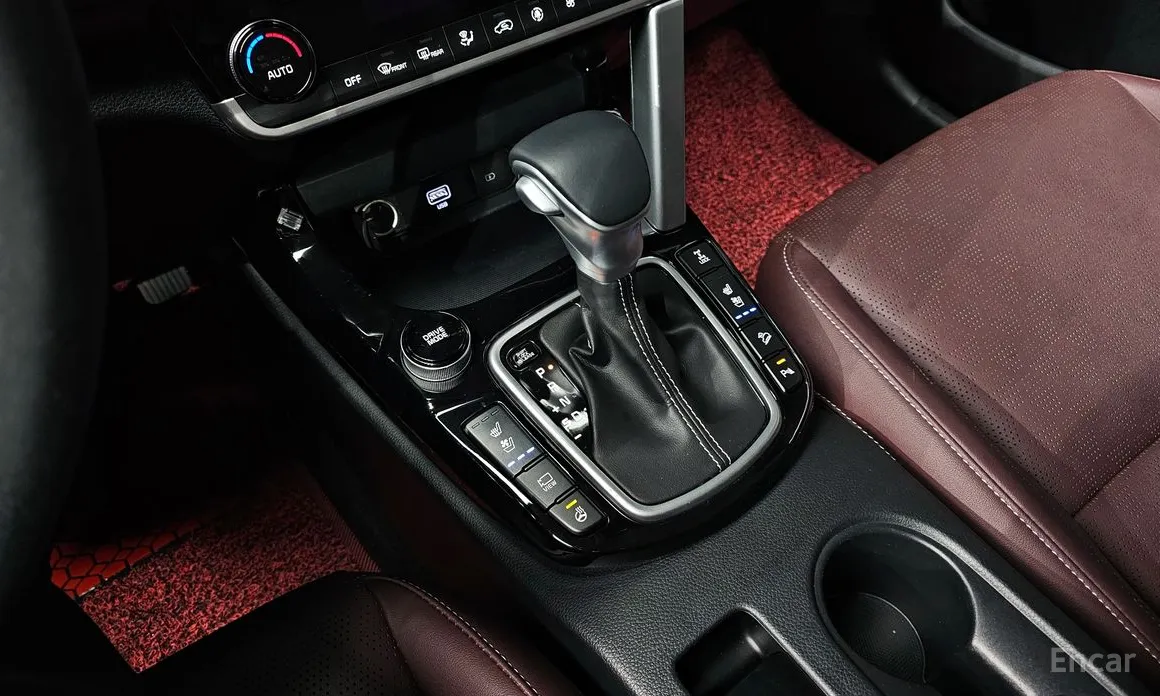 Фото 9 - Kia Seltos