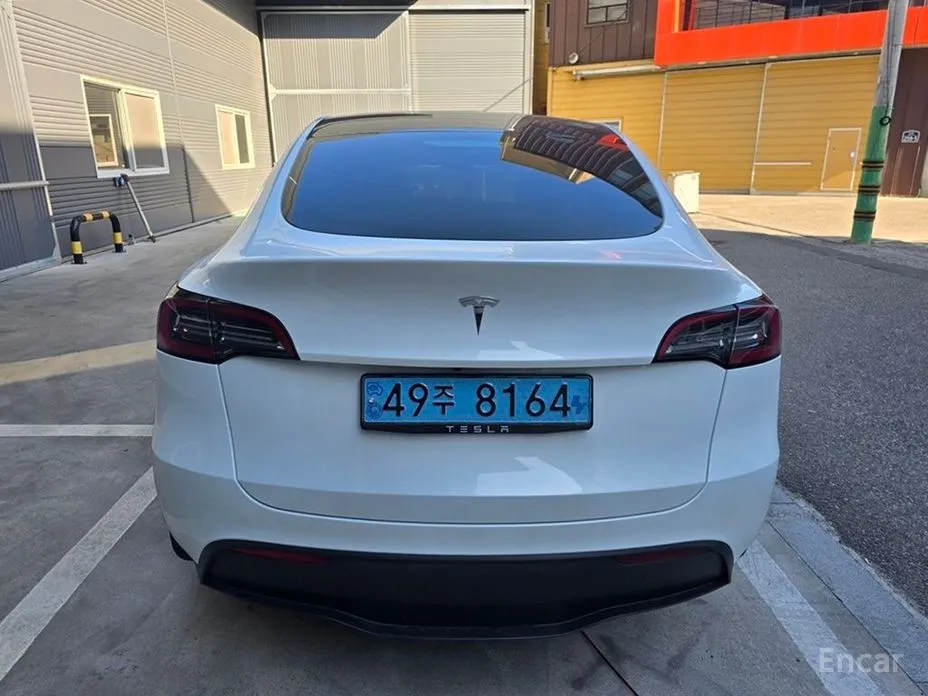Фото 4 - Tesla Model Y