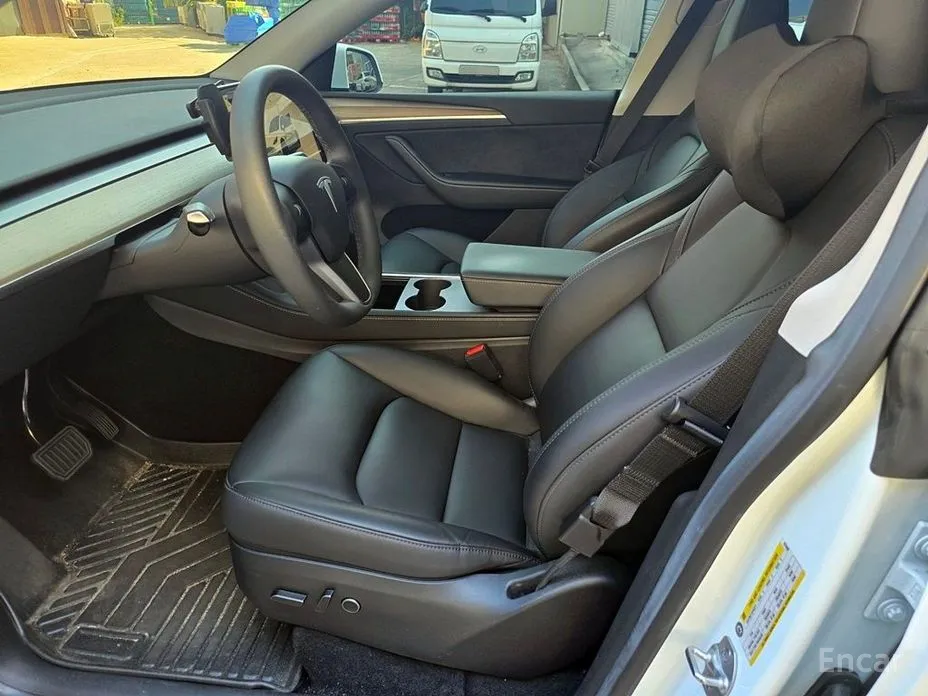 Фото 6 - Tesla Model Y