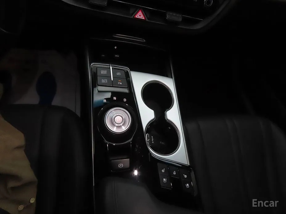 Фото 10 - Kia K8