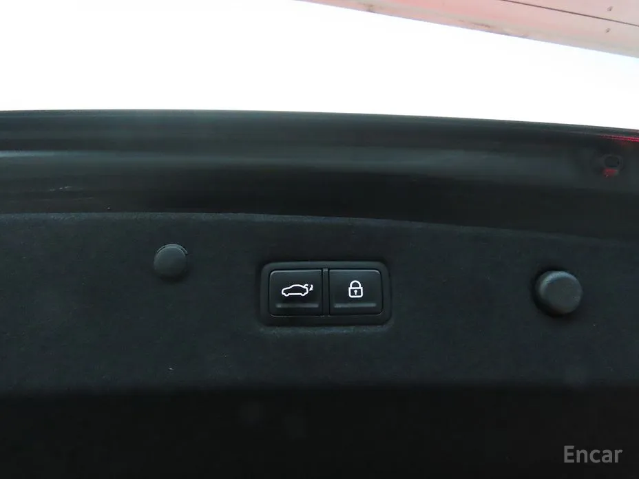 Фото 15 - Kia K8