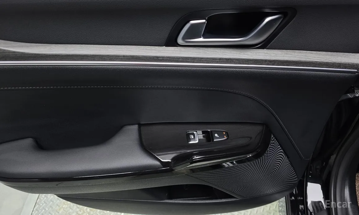 Фото 19 - Kia K5