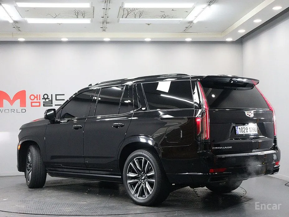 Фото 4 - Cadillac Escalade