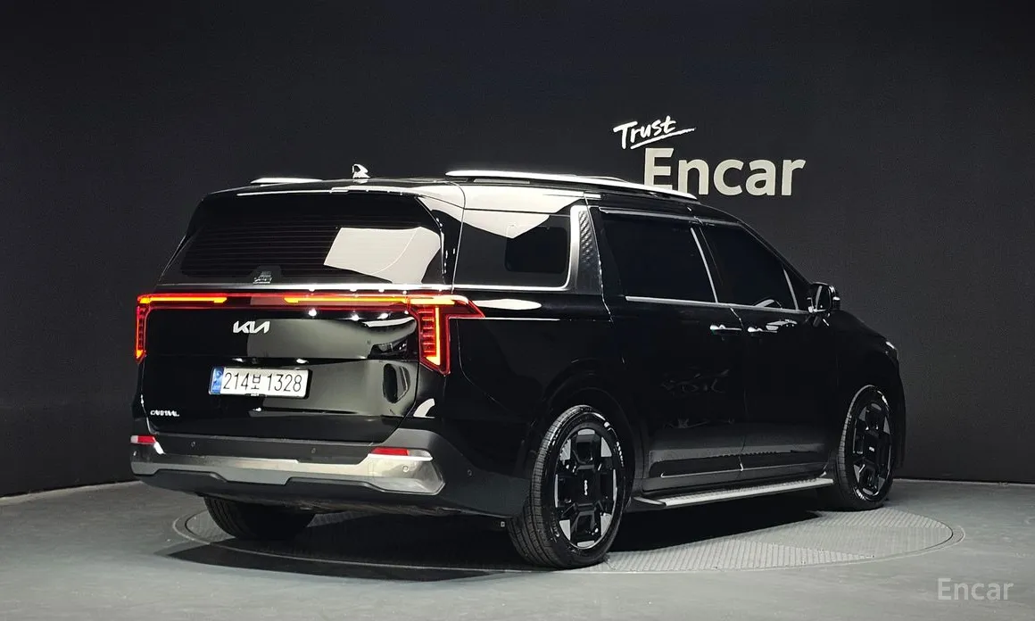 2023 Kia Carnival