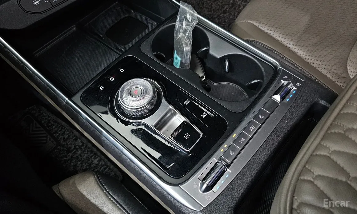 Kia Carnival 2023 7-Seater Noblesse