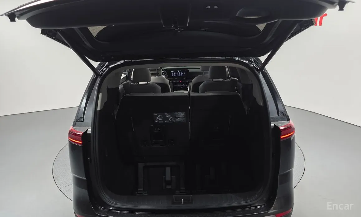 Фото 20 - Kia Carnival