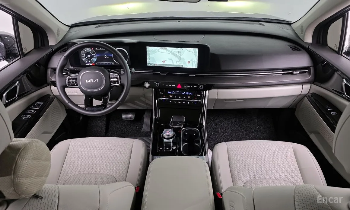 Фото 7 - Kia Carnival