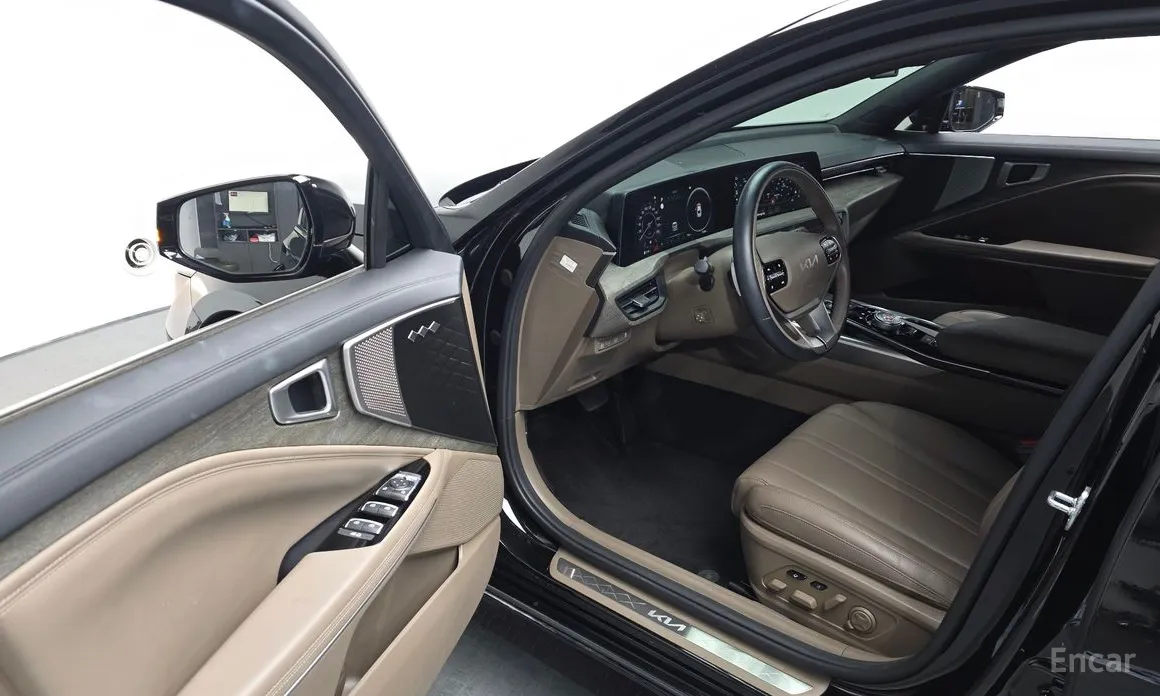 Фото 12 - Kia K8