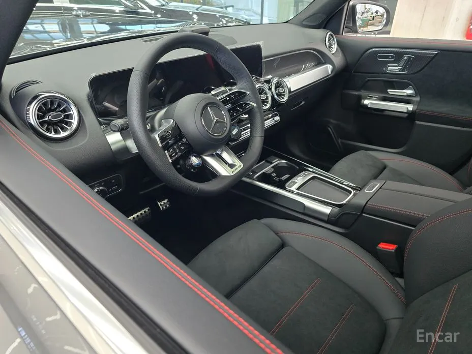 Фото 15 - Mercedes-Benz GLB-Class