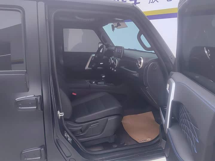 Фото 8 - BAIC Beijing BJ40