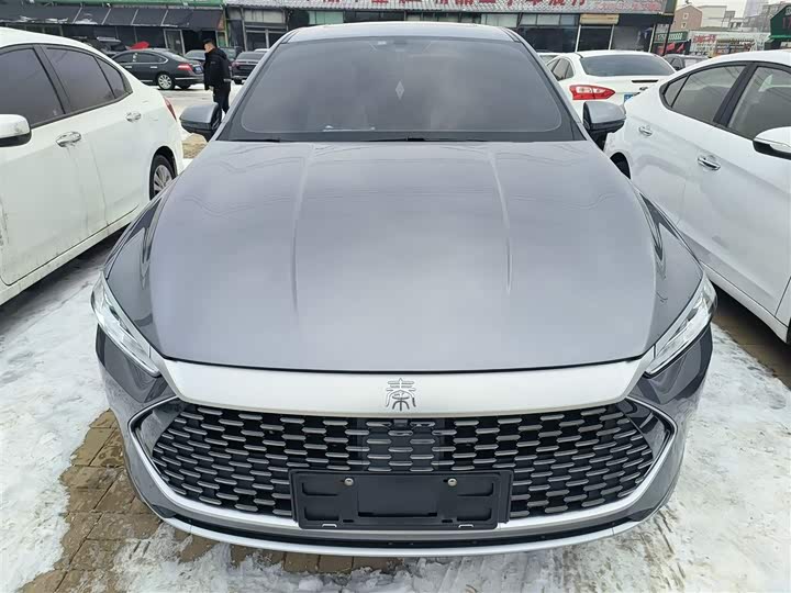 Фото 3 - BYD Qin Plus