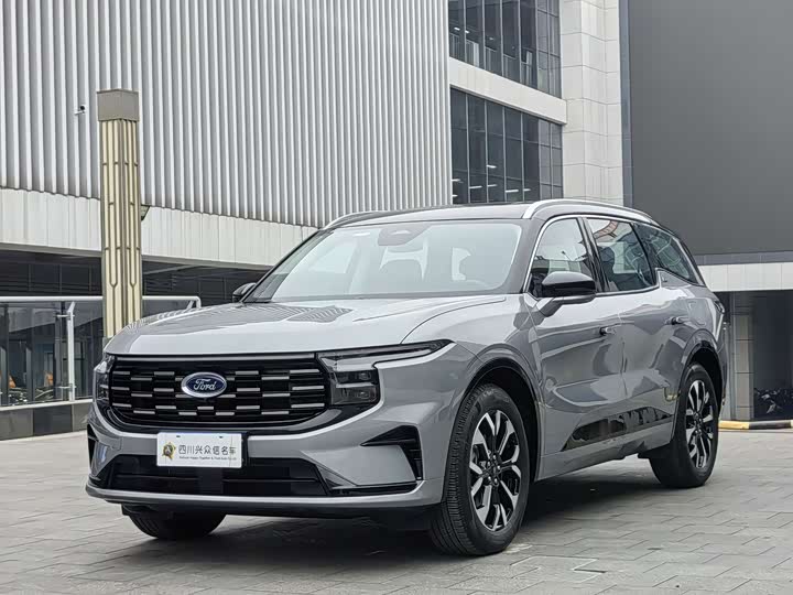 Фото 2 - Ford Edge