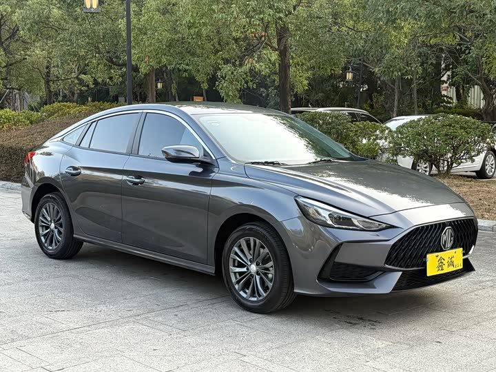 Фото 2 - MG Motor 5