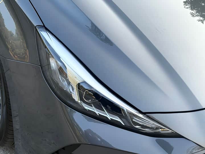 Фото 4 - MG Motor 5