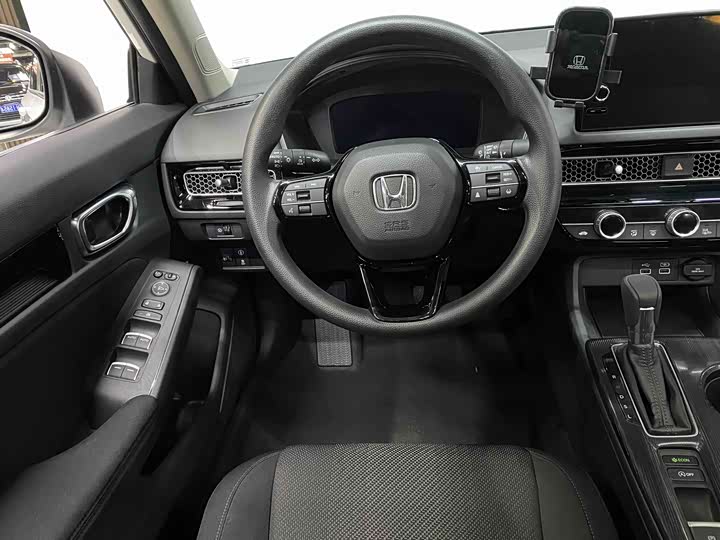 Фото 4 - Honda Integra