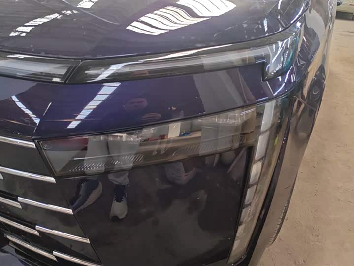 Фото 5 - GAC Trumpchi E8