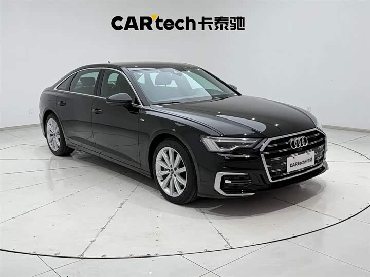 Фото 4 - Audi A6L
