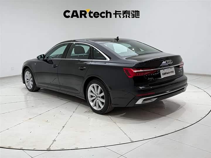 Фото 7 - Audi A6L