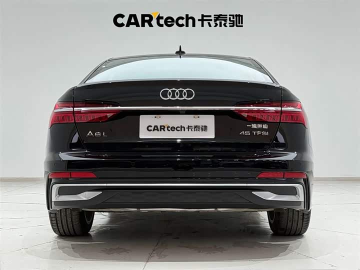 Фото 9 - Audi A6L