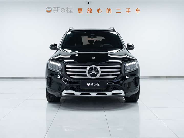 Фото 2 - Mercedes-Benz GLB-Class