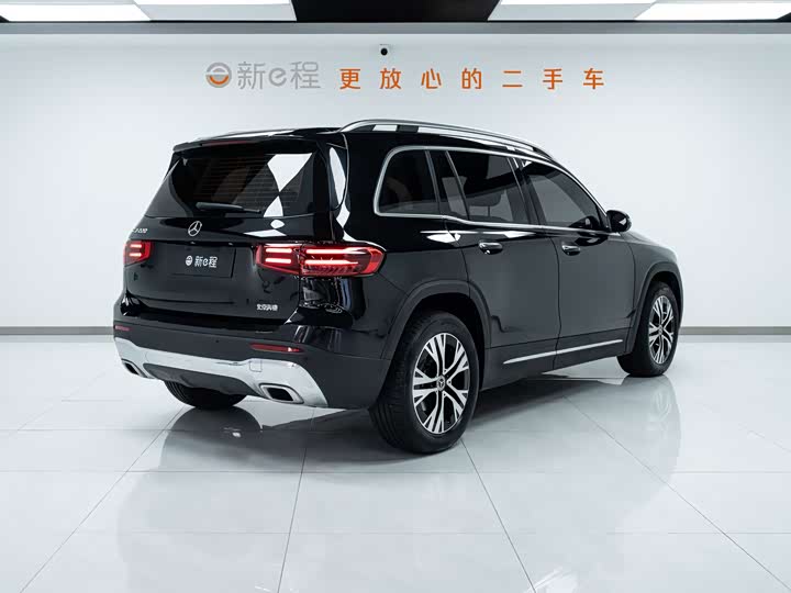 Фото 6 - Mercedes-Benz GLB-Class