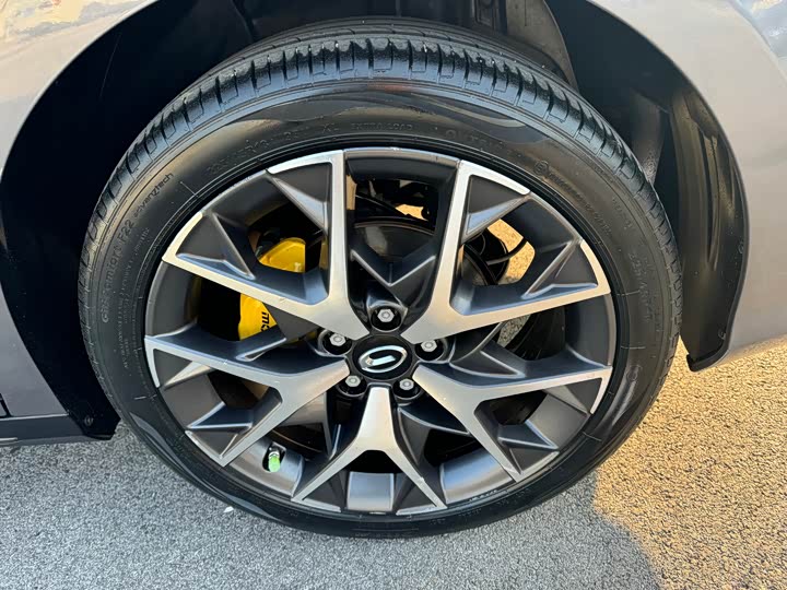 Фото 9 - GAC Trumpchi Empow R