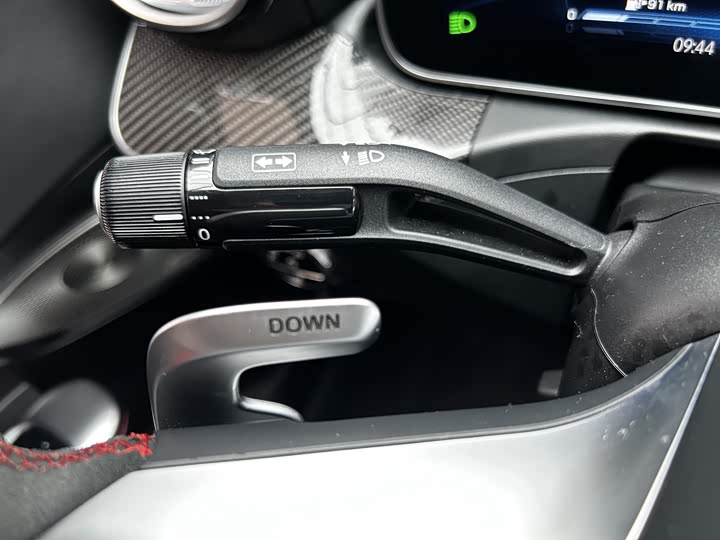 Фото 9 - Mercedes-Benz C-Class AMG