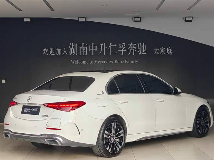 Фото 3 - Mercedes-Benz C-Class Hybrid