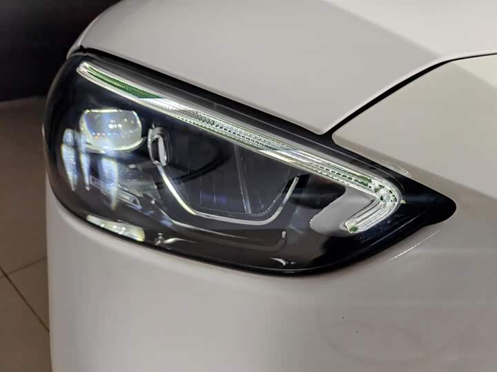 Фото 7 - Mercedes-Benz C-Class Hybrid