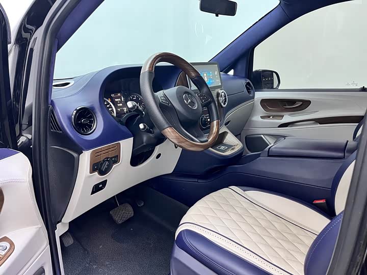 Фото 7 - Mercedes-Benz Vito