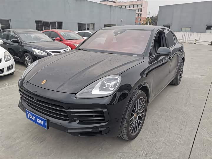 Фото 1 - Porsche Cayenne