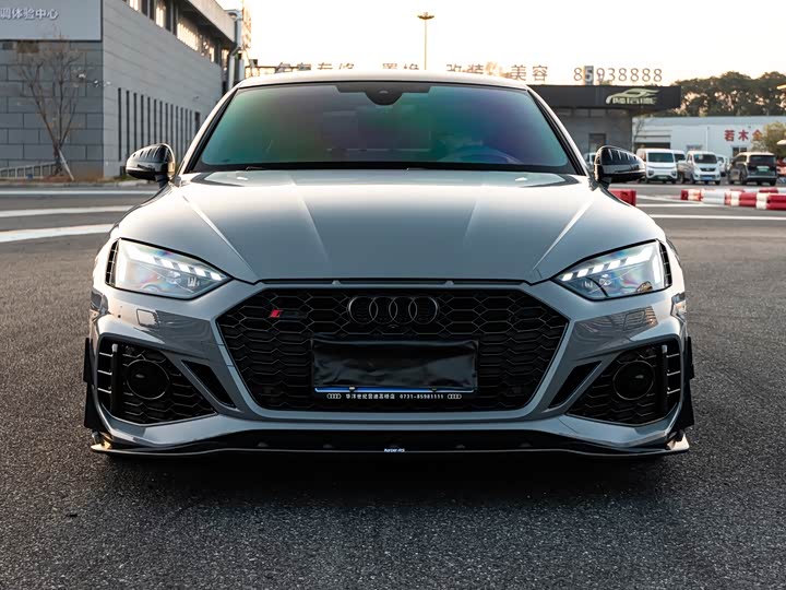 Фото 2 - Audi RS 5