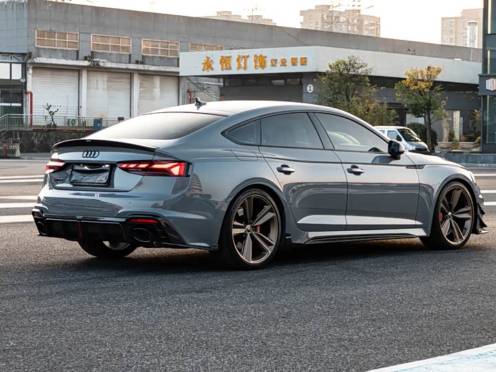 Фото 4 - Audi RS 5