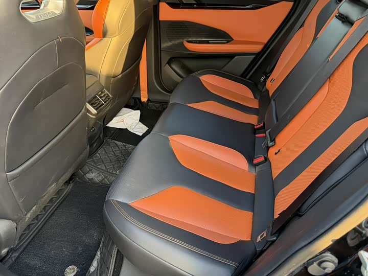 Фото 5 - Changan UNI-V