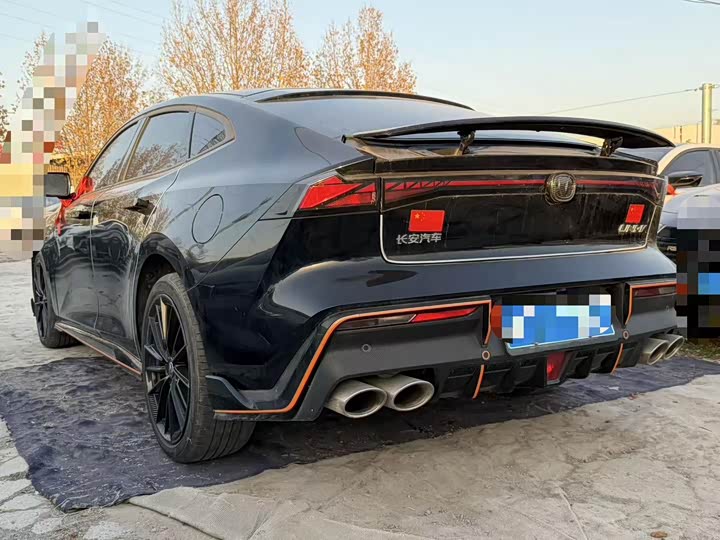 Фото 7 - Changan UNI-V