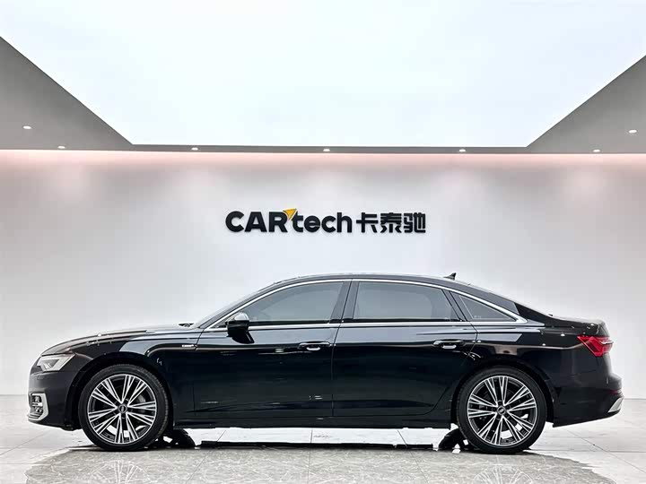 Фото 2 - Audi A6L