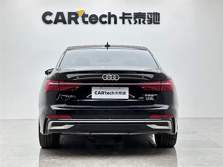 Фото 4 - Audi A6L
