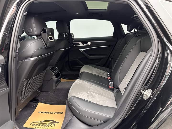 Фото 9 - Audi A6L