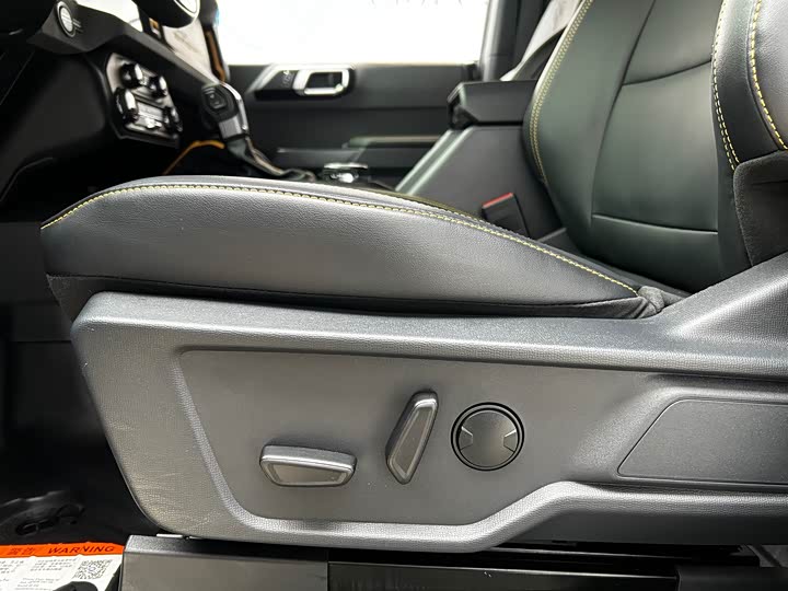 Фото 5 - Ford Bronco