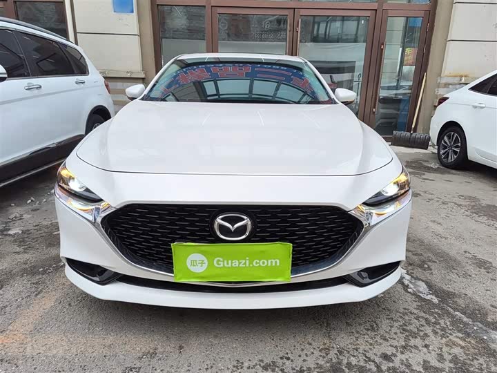 Фото 3 - Mazda 3 (Axela)