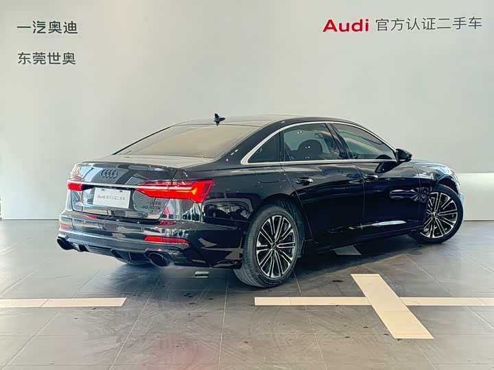 Фото 4 - Audi A6L