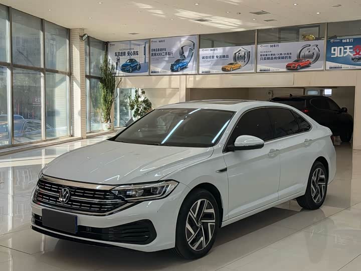 Фото 1 - Volkswagen Sagitar L