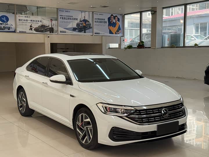 Фото 3 - Volkswagen Sagitar L