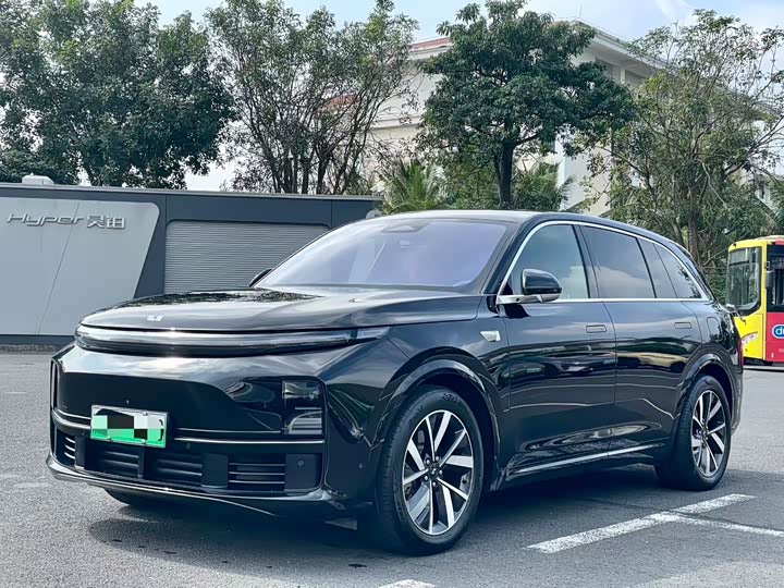 Фото 1 - LiXiang L7