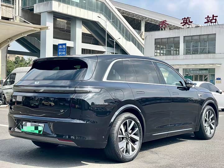 Фото 6 - LiXiang L7